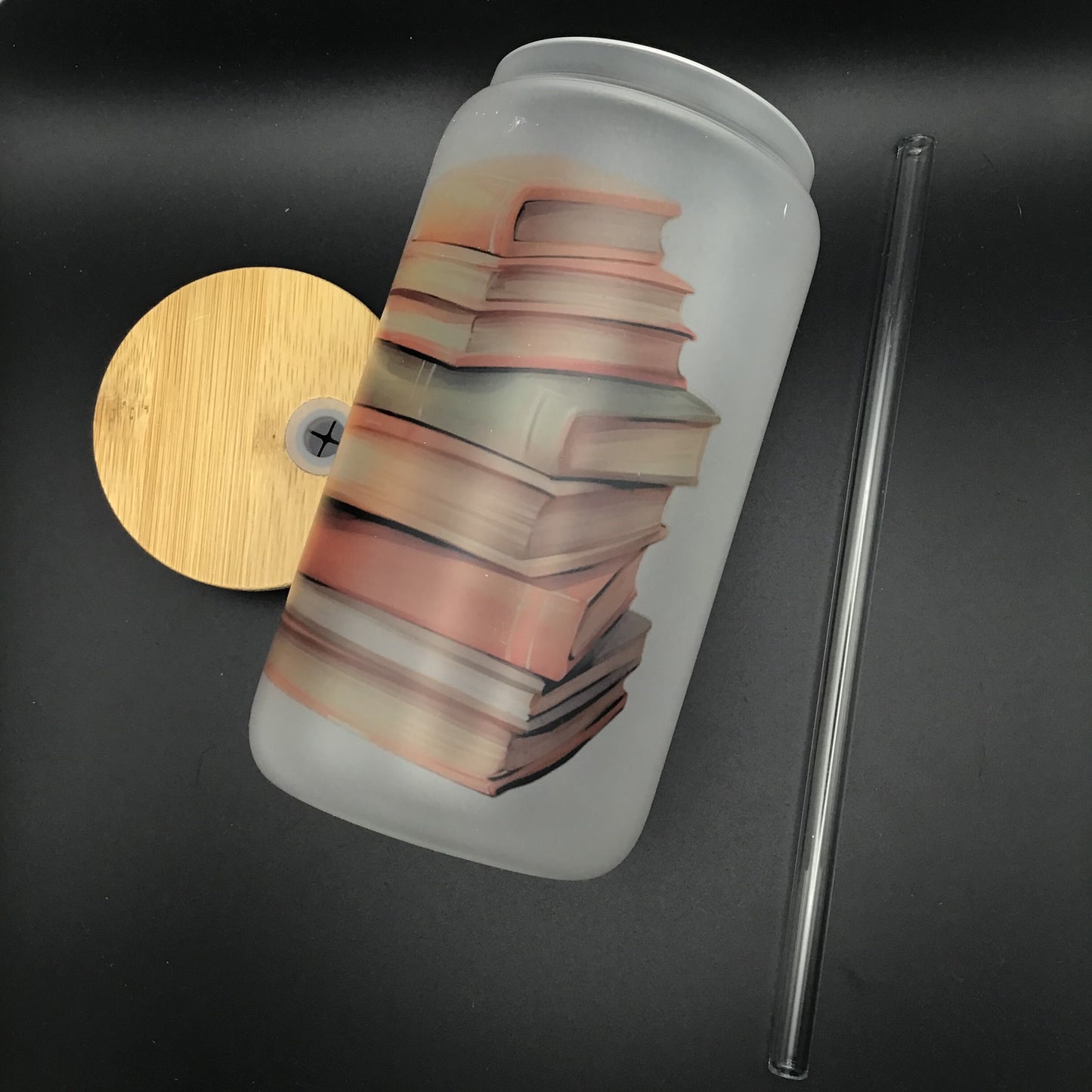 Books helping introverts avoid conversations since 1454 Frosted Glass Tumbler | Trinkgefäß Buchzitat | Glas mit Bambusdeckel und Strohhalm