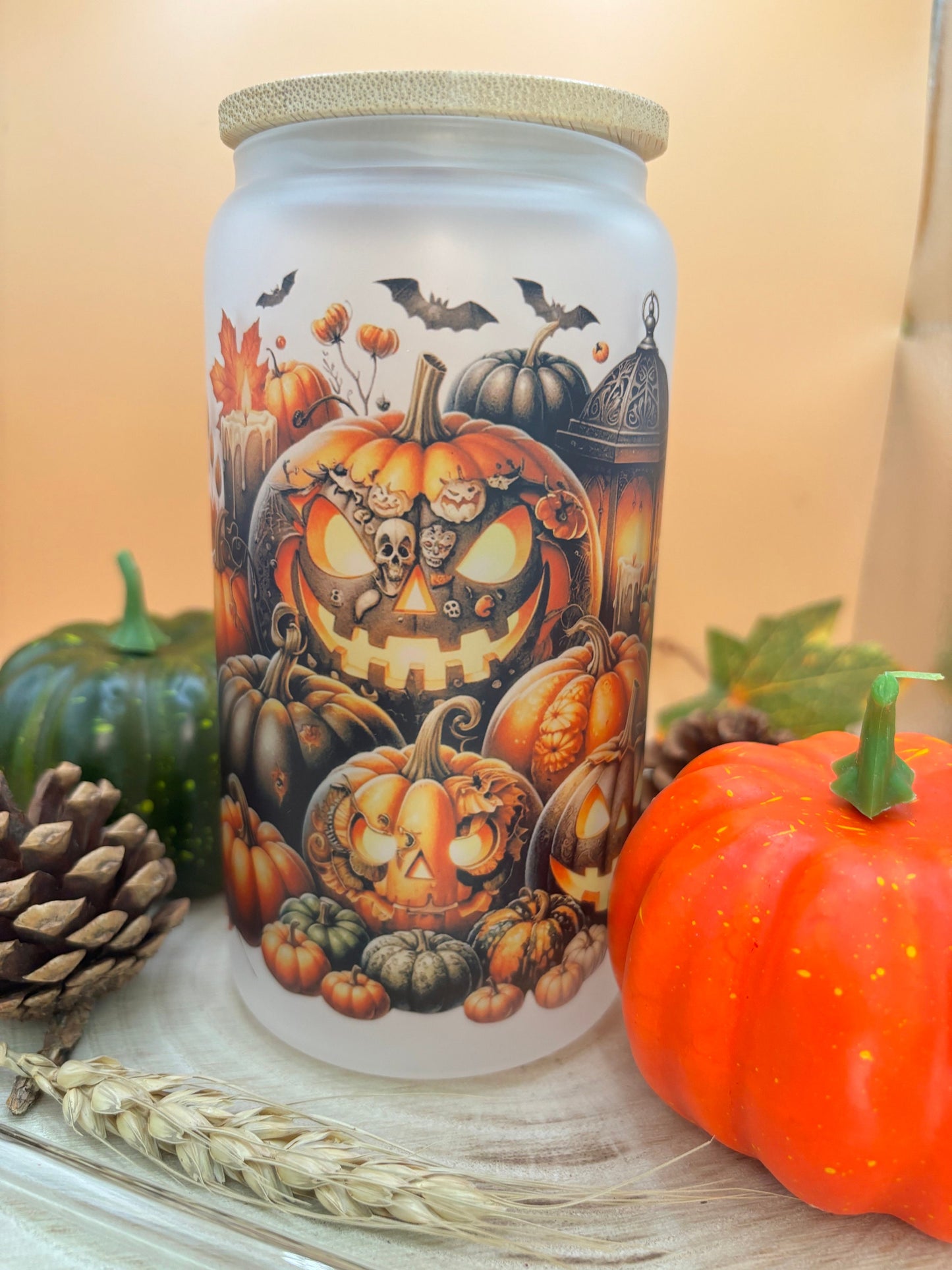 Halloween frosted Glass Tumbler | Trinkglas mit Bambusdeckel mit Halloween Design