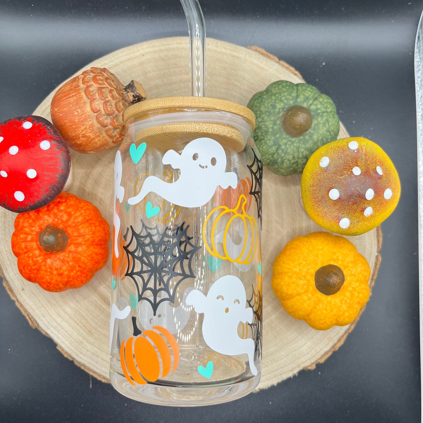 Halloween Glass Tumbler | Herbstliches Trinkglas | Glas mit Bambusdeckel und Strohhalm