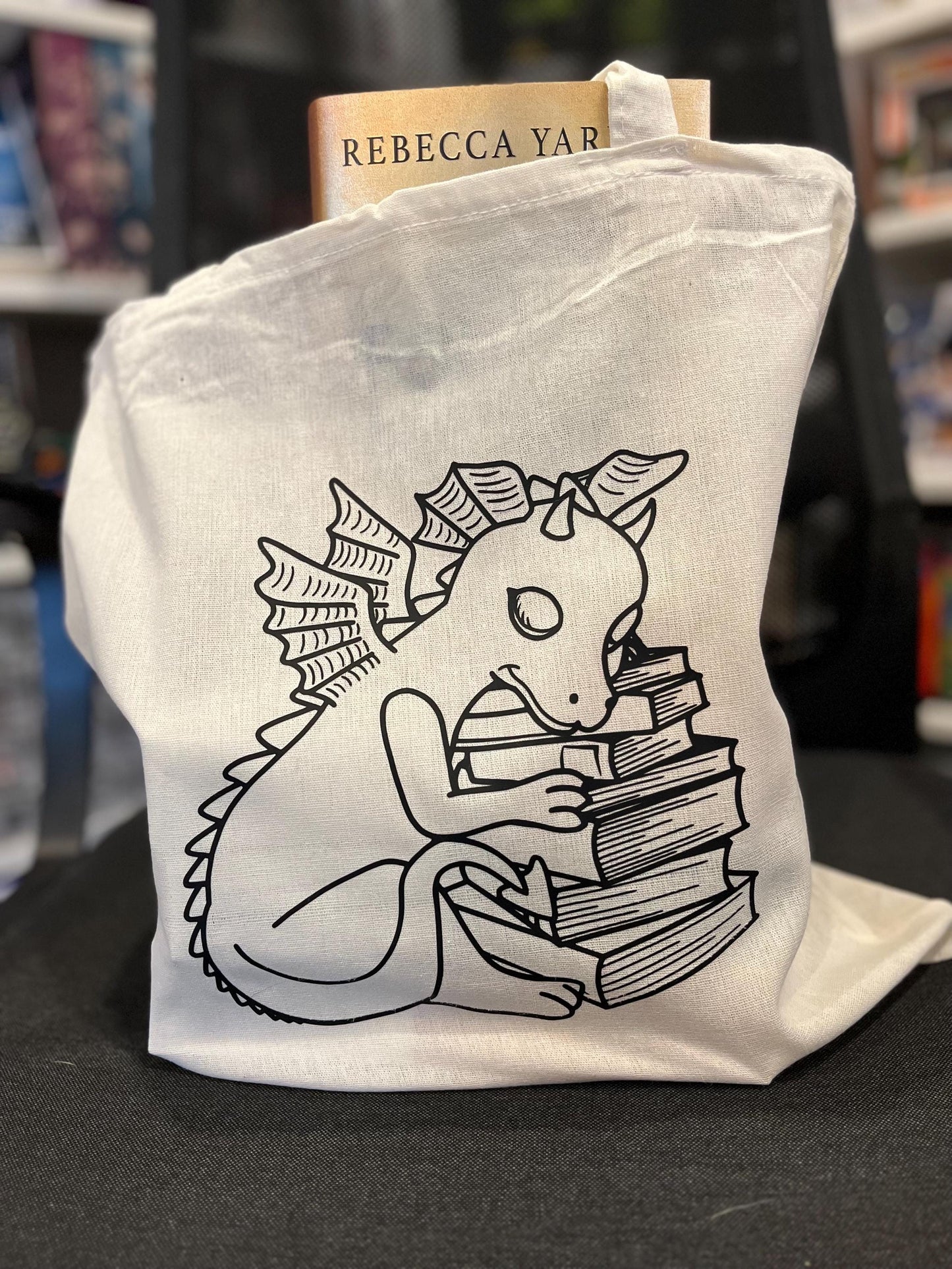 Mystery Book Box | Gadget Box für Buchliebhaber | Exklusive Überraschungen aus der Welt des Lesens