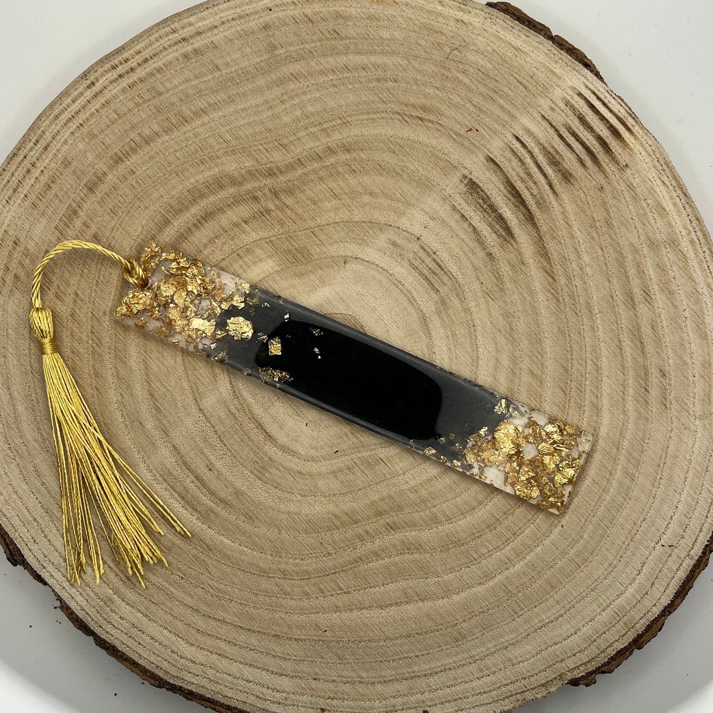 Lesezeichen Resin | Personalisierbares Lesezeichen | schwarz-goldenes Lesezeichen