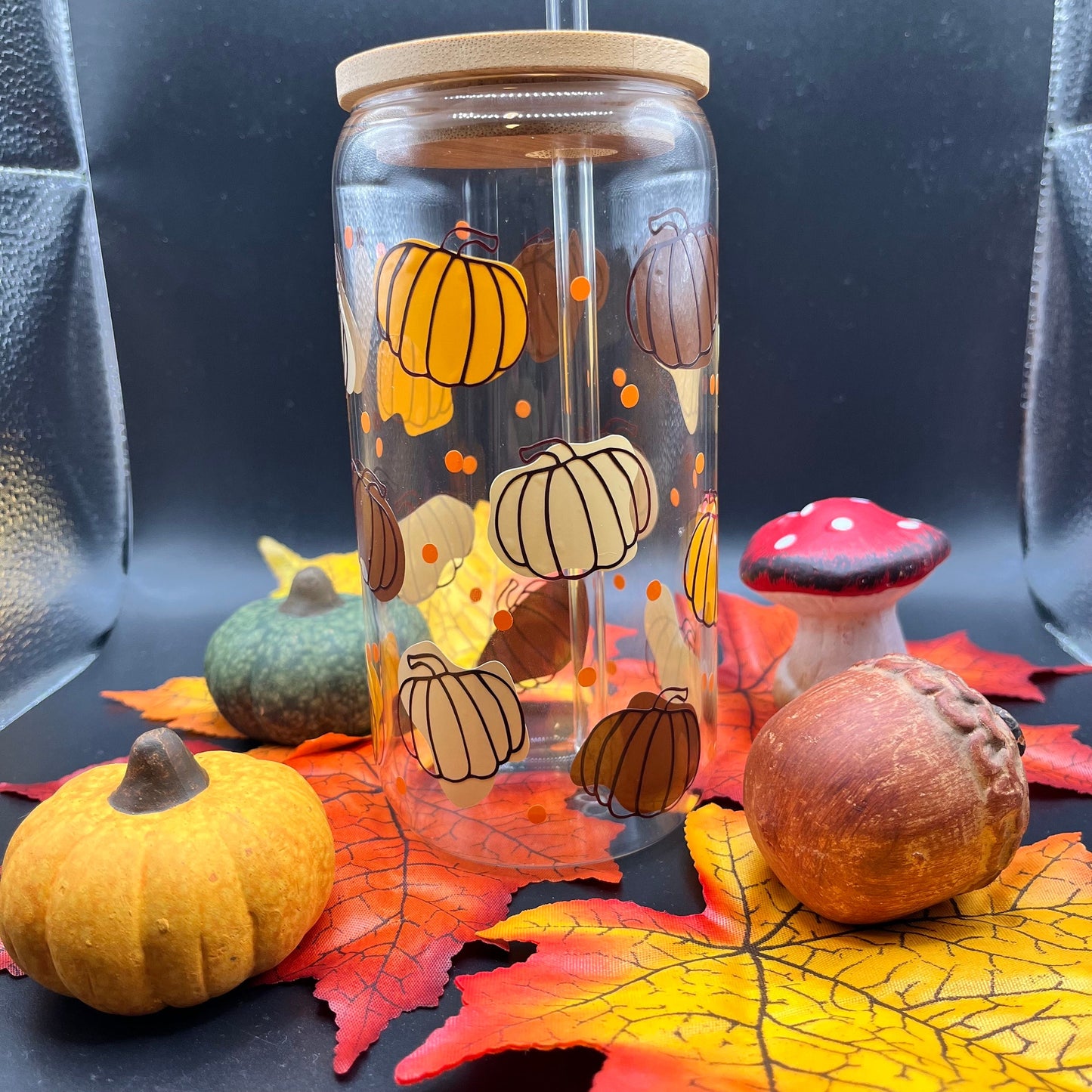 Autumn Glass Tumbler | Herbstliches Trinkglas | Glas mit Bambusdeckel und Strohhalm