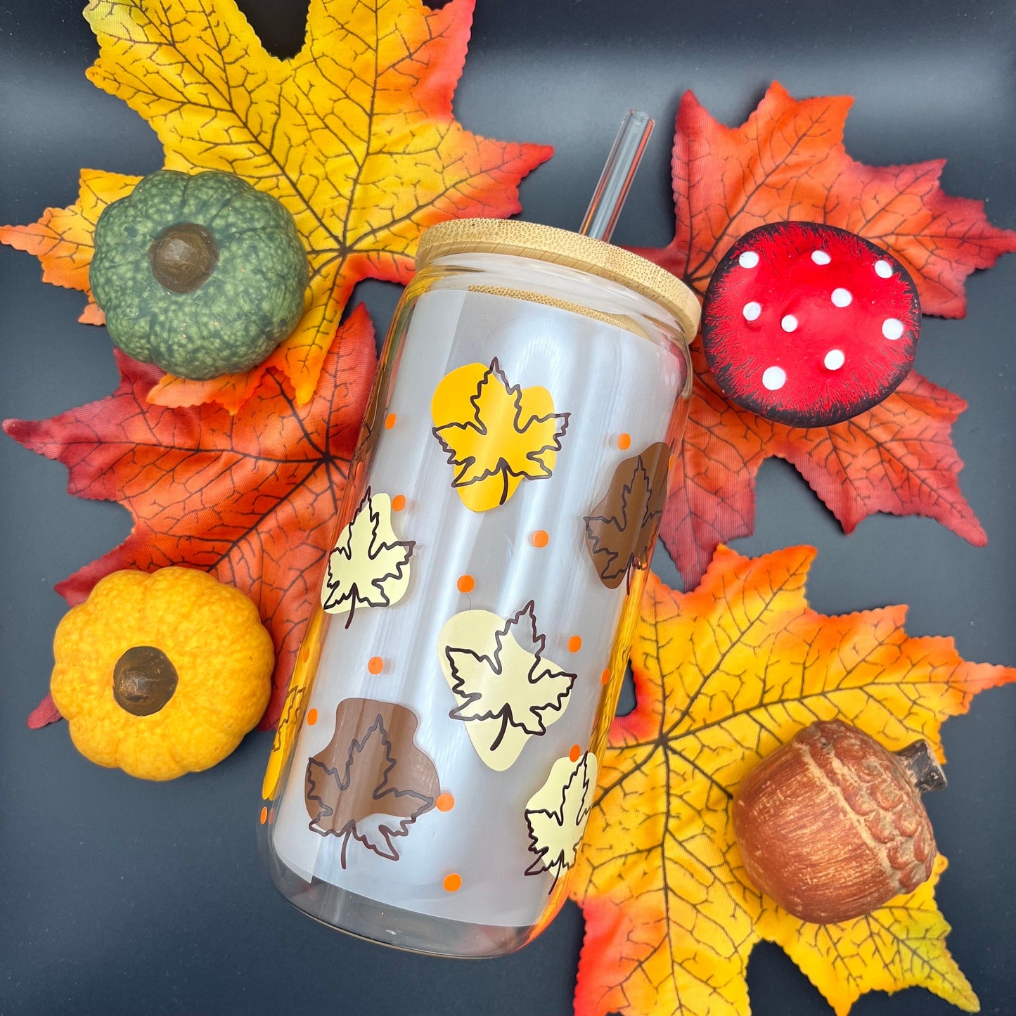 Autumn Glass Tumbler | Herbstliches Trinkglas | Glas mit Bambusdeckel und Strohhalm