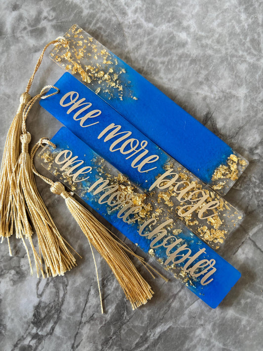 Lesezeichen Resin | Personalisierbares Lesezeichen | blau-goldenes Lesezeichen